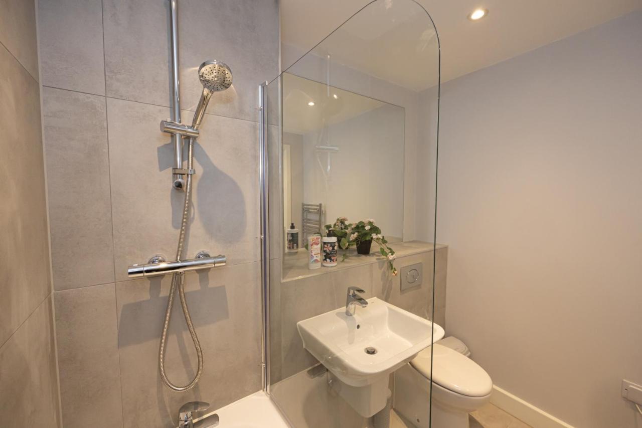 Contemporary 3 Bedrooms Apartment Manchester City Esterno foto